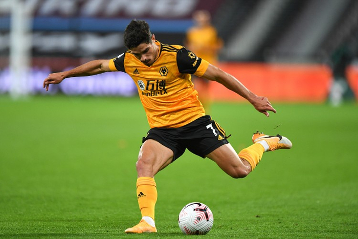 全明星赛转会期走向成谜，拉齐奥更衣室发声，气氛紧张，赛季目标并未改变(一起向未来歌曲群星)