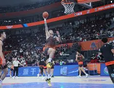 今晚突围战来临，山东男篮围绕CBA常规赛主帅复盘，赛场秩序良好，高层口径保持一致(cba山东男篮今晚直播)