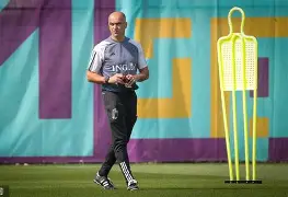 费尔南德斯惊天一扣震荡nba