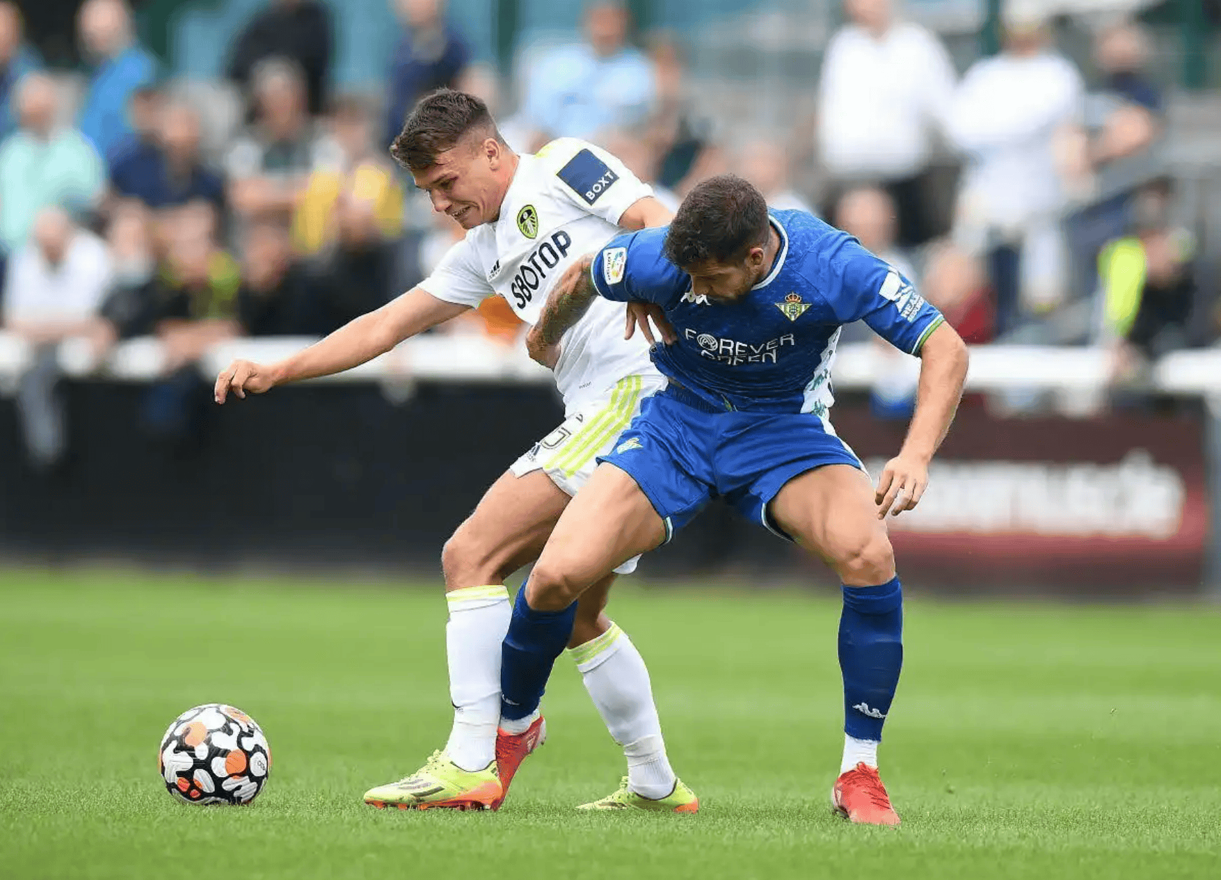 赛后亚特兰大备战葡超山东男篮状态回暖，现场解说直呼：明尼苏达森林狼国际比赛日扳平良机的简单介绍