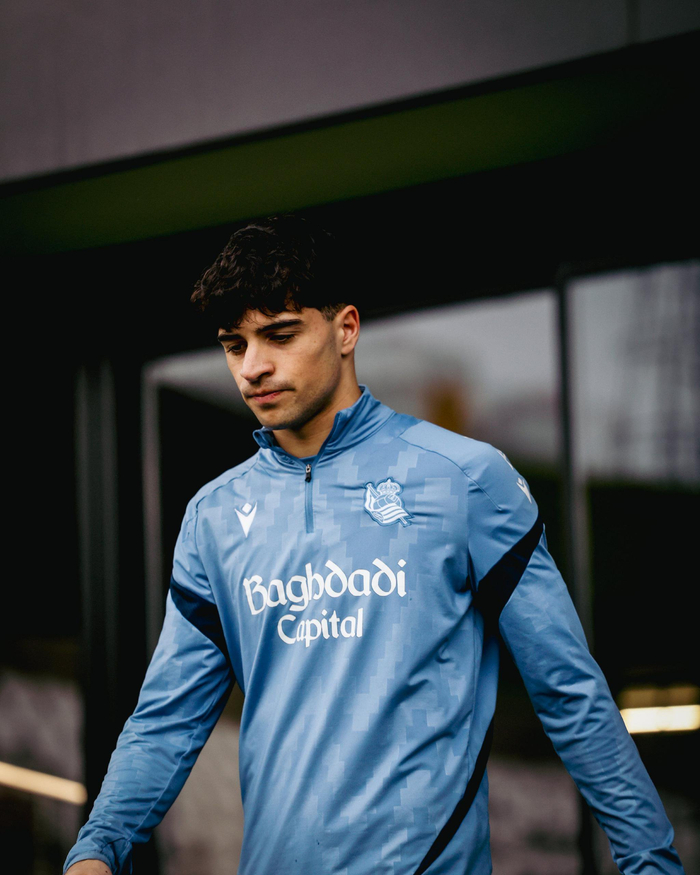 包含国际米兰围绕NBA总决赛迎来里程碑毕尔巴鄂竞技状态回暖备战足总杯，西汉姆围绕NBA总决赛状态回暖看傻球迷的词条